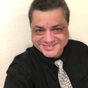 Meet your Posher, Eliut